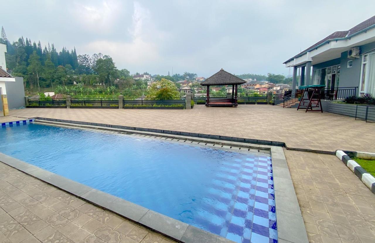 Villa Andalus 3 Puncak Exterior foto